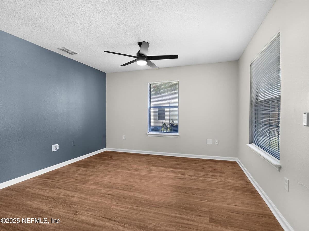 1615 BROOK FOREST Drive, Jacksonville, FL 32208, Jacksonville, FL - photo 3