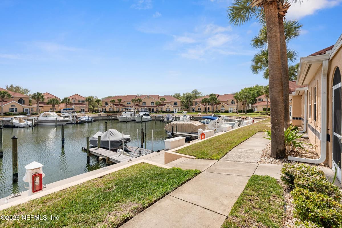 37 CAPTAINS Walk, Palm Coast, FL 32137, Palm Coast, FL - photo 3
