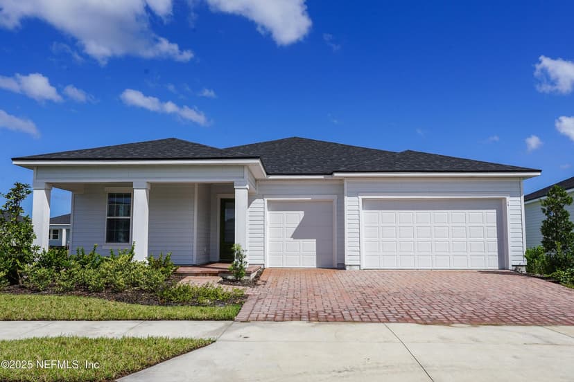 2 TREE HOUSE Place, Palm Coast, FL 32137