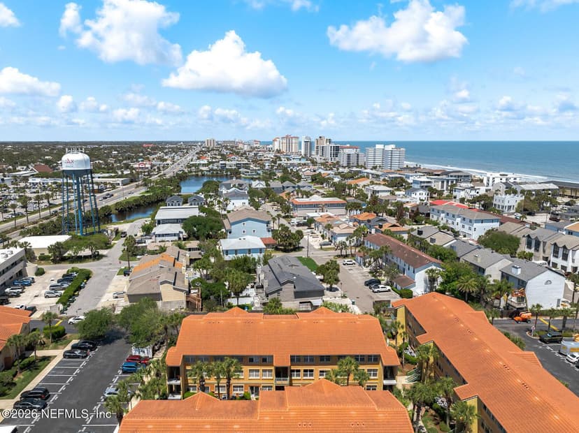 200 LAGUNA VILLAS Boulevard C31, Jacksonville Beach, FL 32250