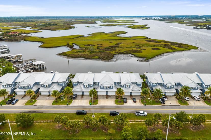 2340 BEACH Boulevard, Jacksonville Beach, FL 32250