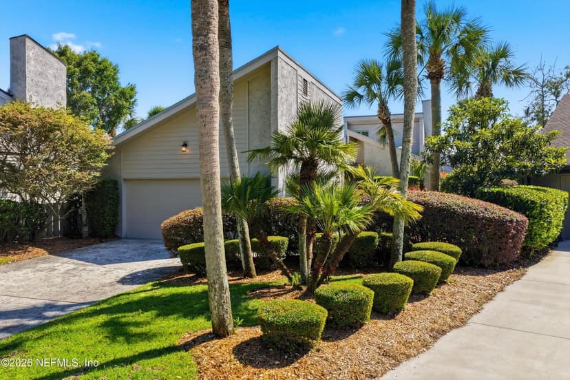 128 LAKE JULIA Drive N, Ponte Vedra Beach, FL 32082