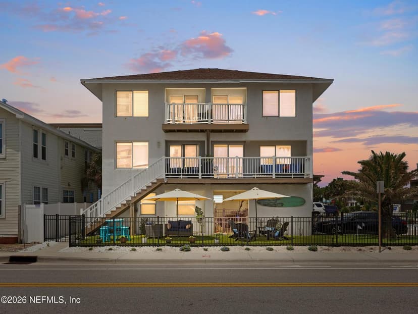 1202 1ST Street S, Jacksonville Beach, FL 32250