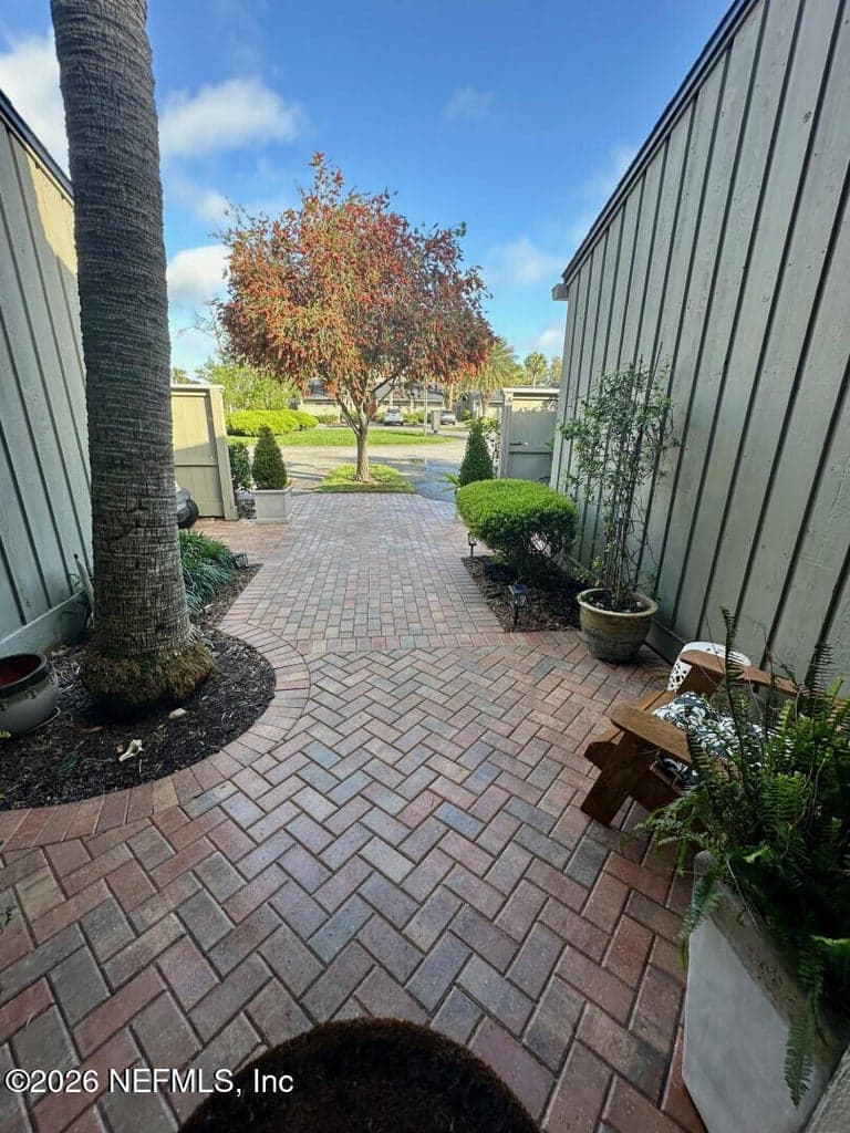 9897 SAWGRASS Drive E, Ponte Vedra Beach, FL 32082, Ponte Vedra Beach, FL - photo 2