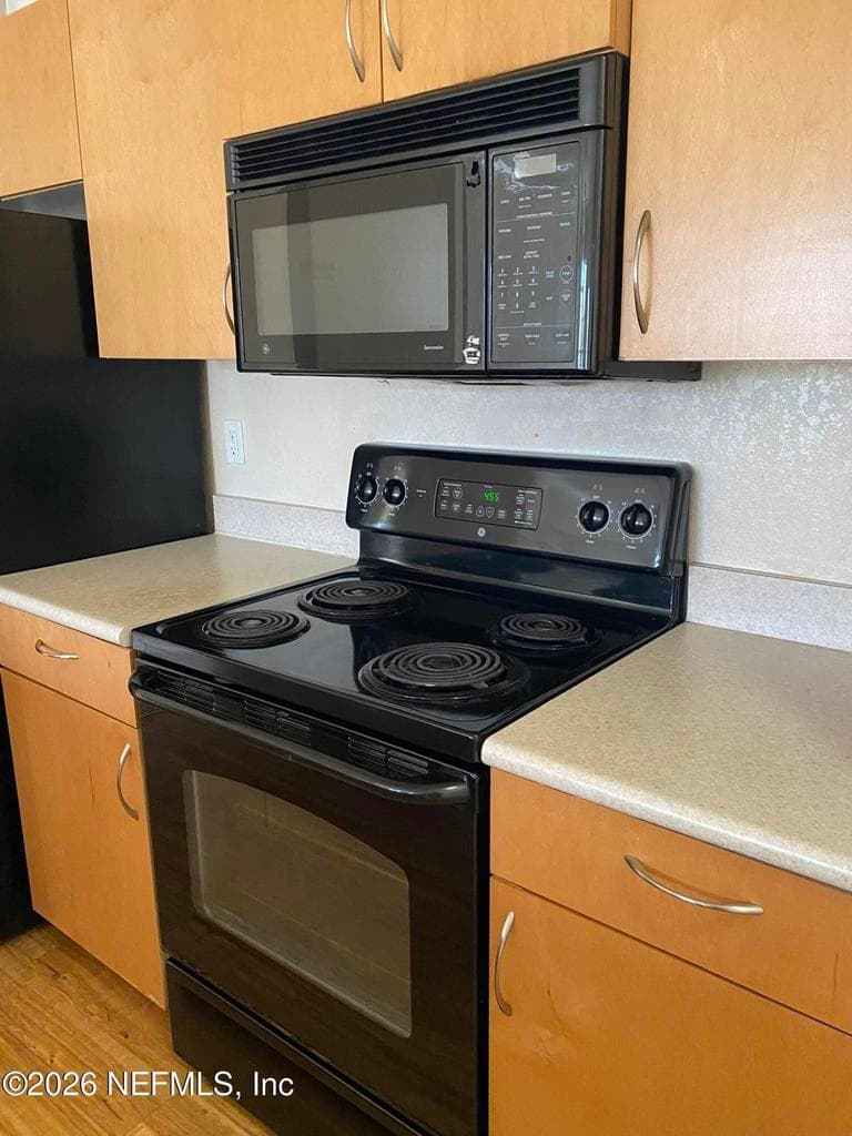 8290 GATE Parkway 611, Jacksonville, FL 32216, Jacksonville, FL - photo 3