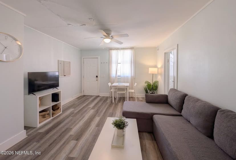 222 4TH Avenue S, Jacksonville Beach, FL 32250
