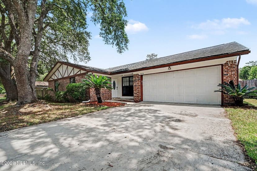 8574 BLACKBERRY Lane E, Jacksonville, FL 32244