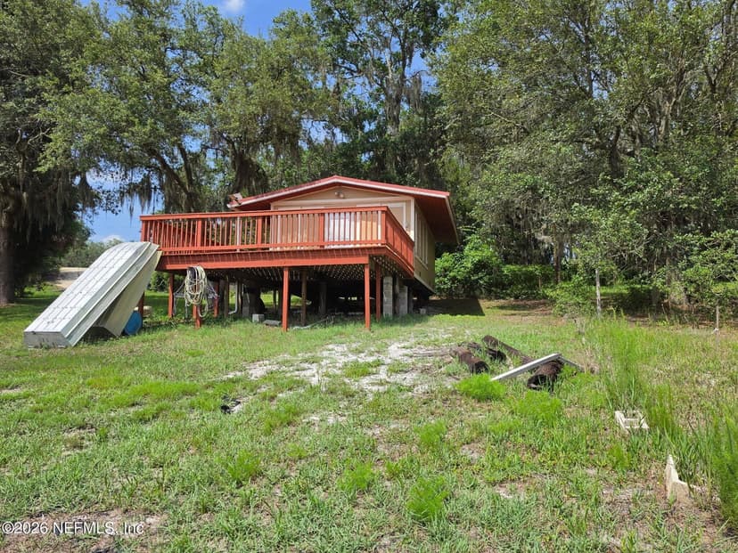 1499 STATE ROAD 20, Interlachen, FL 32148