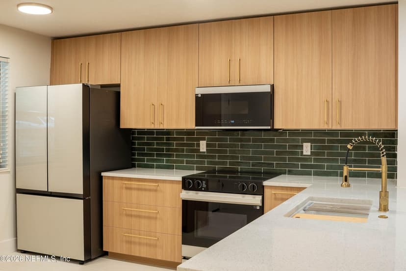 1604 ARCADIA Drive 313, Jacksonville, FL 32207