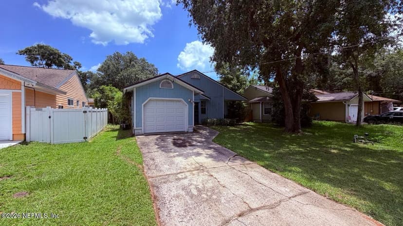 1455 BEGONIA Street, Atlantic Beach, FL 32233