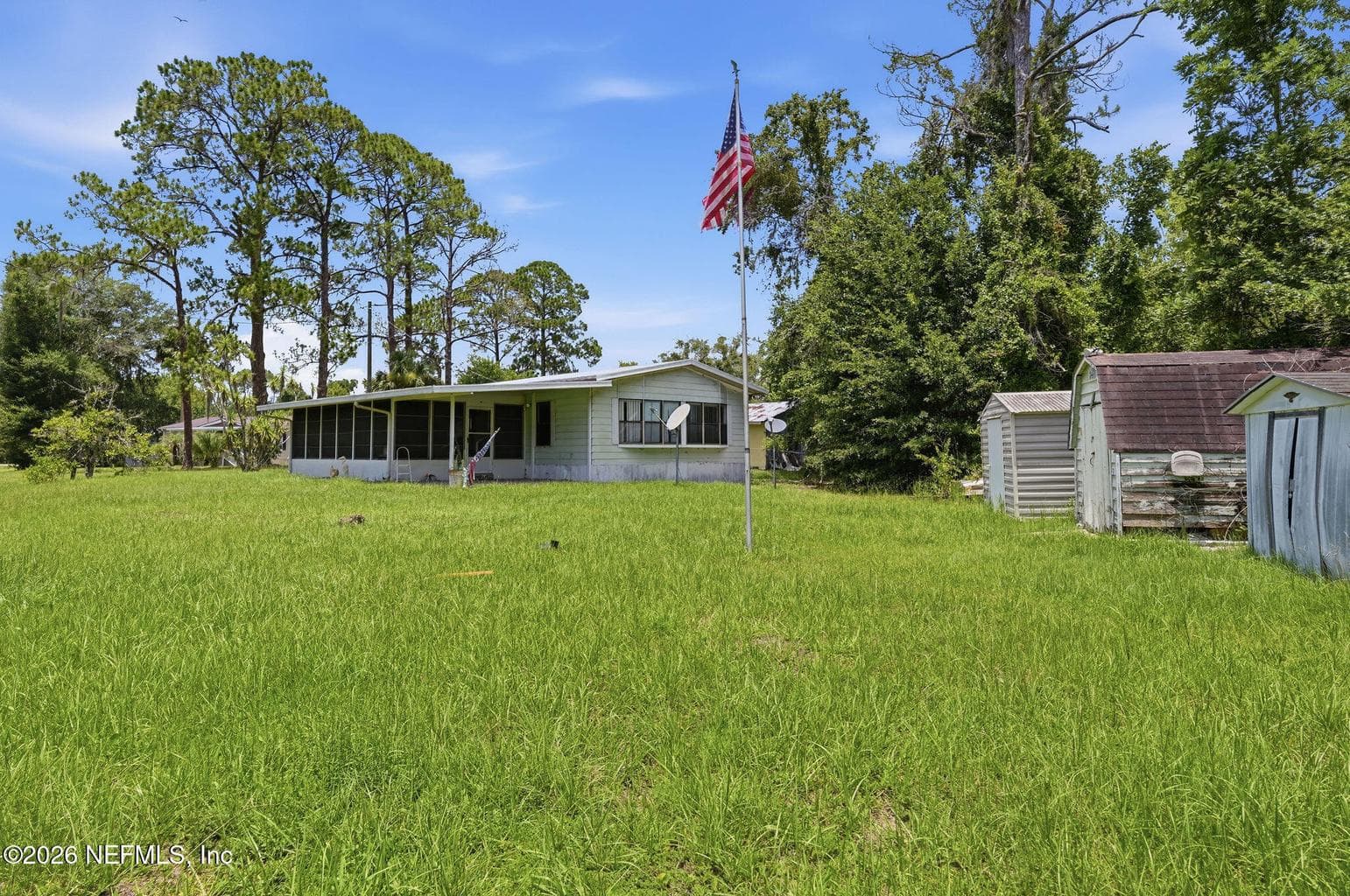 100 ALLIGATOR Circle, Crescent City, FL 32112, Crescent City, FL - photo 1