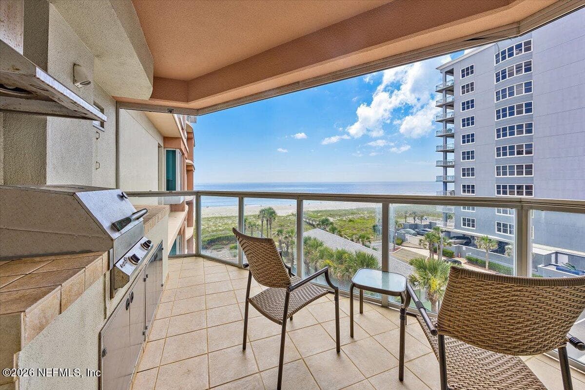 123 1ST Street S 501, Jacksonville Beach, FL 32250, Jacksonville Beach, FL - photo 2