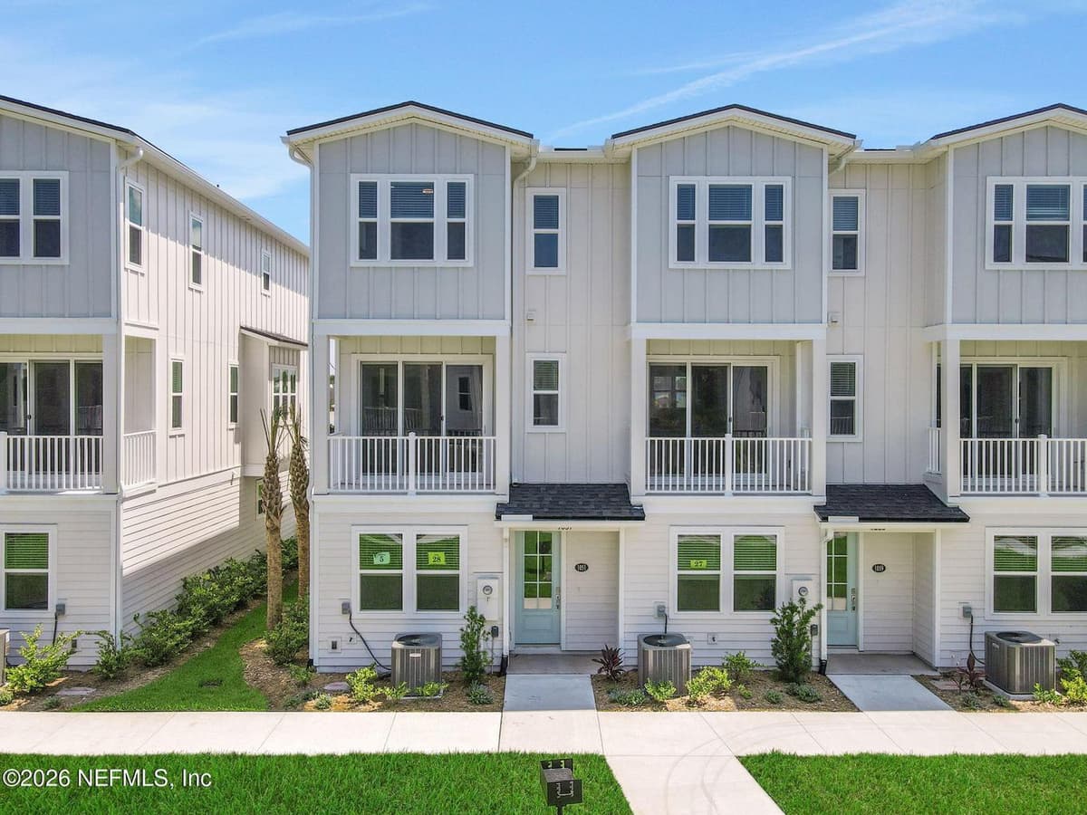 1051 1ST Avenue N, Jacksonville Beach, FL 32250, Jacksonville Beach, FL - photo 3