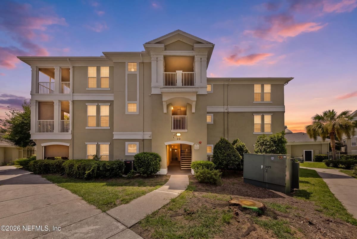 8290 GATE Parkway W 1014, Jacksonville, FL 32216, Jacksonville, FL - photo 3