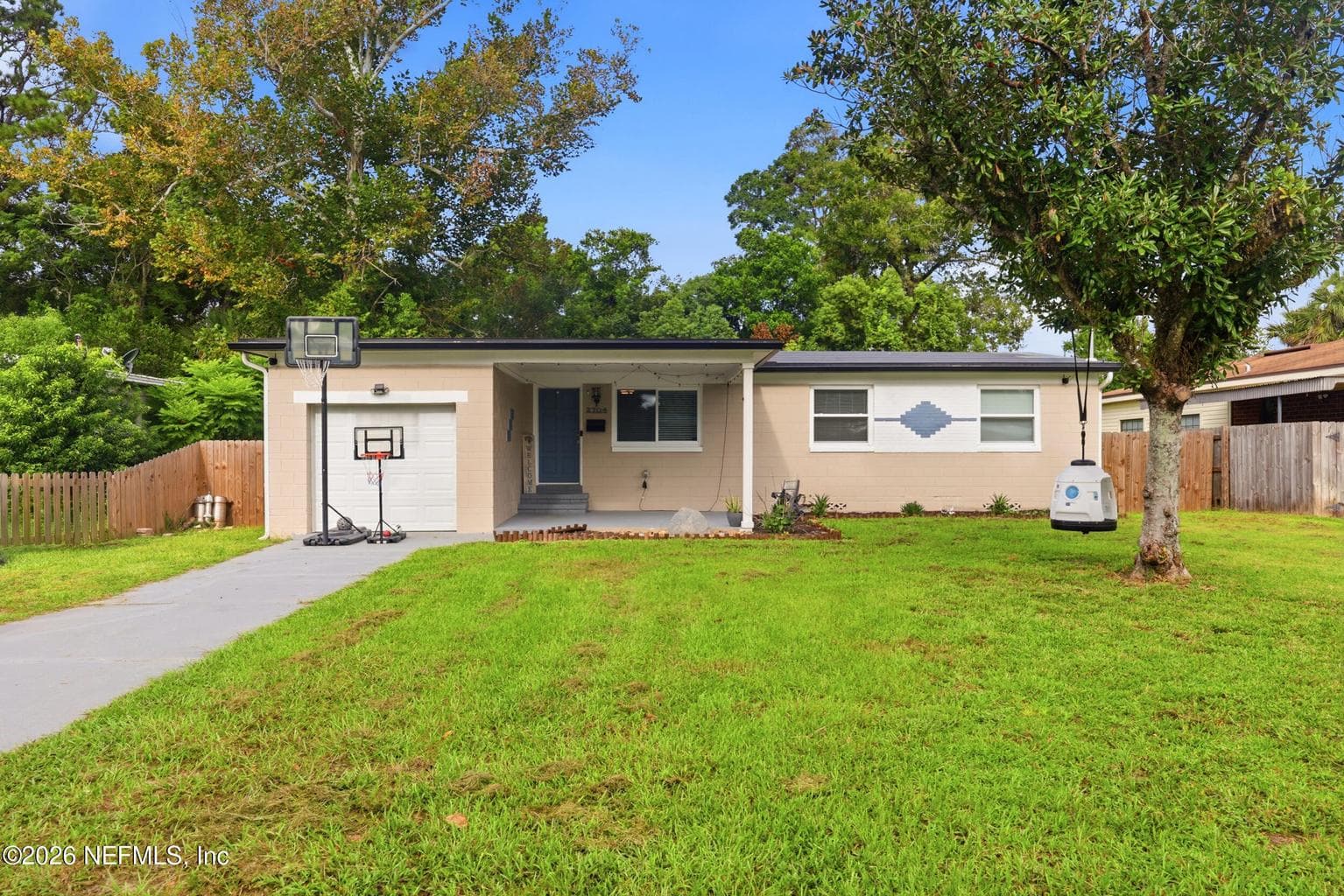 2704 DEVONWOOD Road, Jacksonville, FL 32211