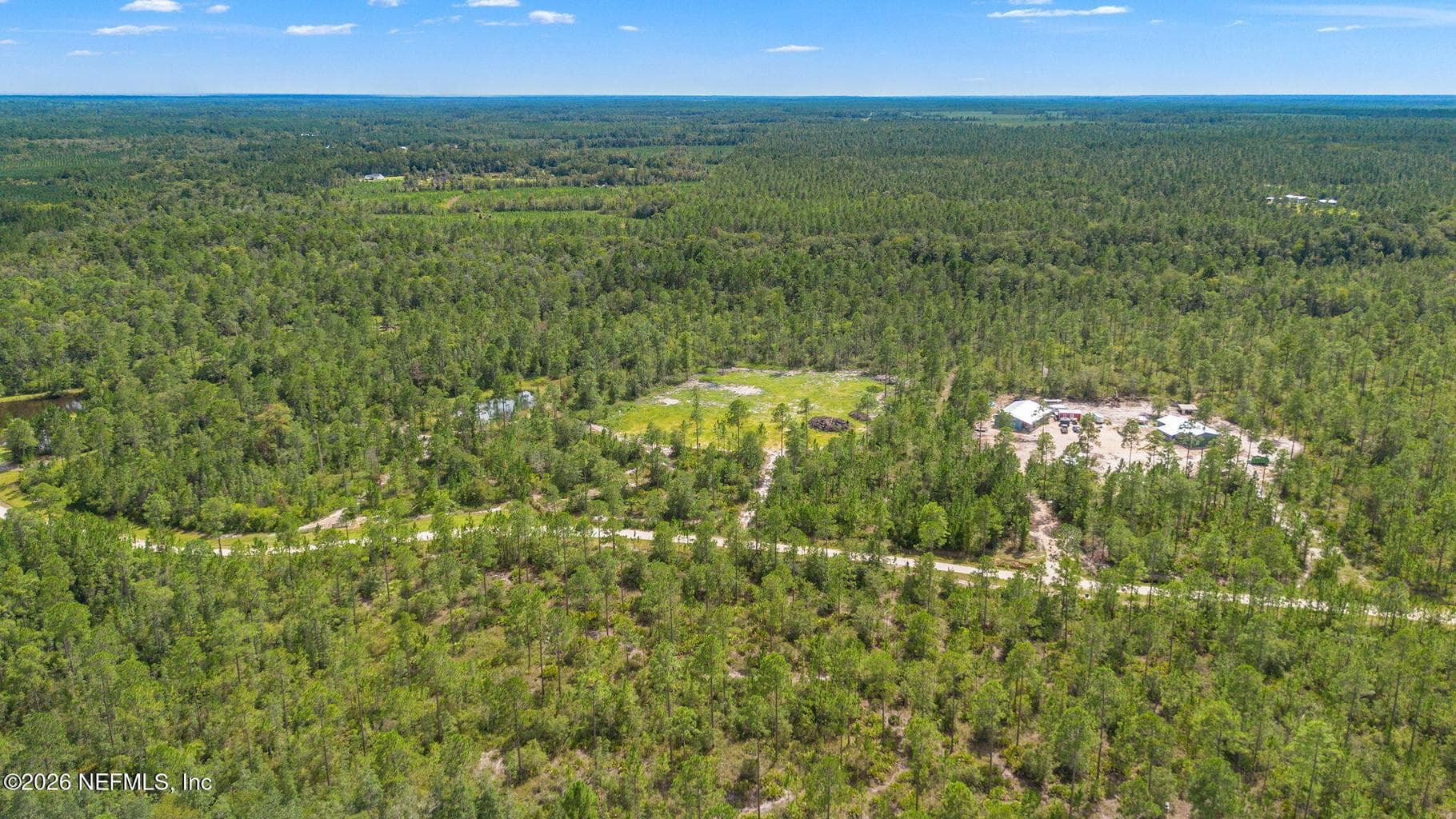 821 OKEFENOKEE CLB Road, Folkston, GA 31537