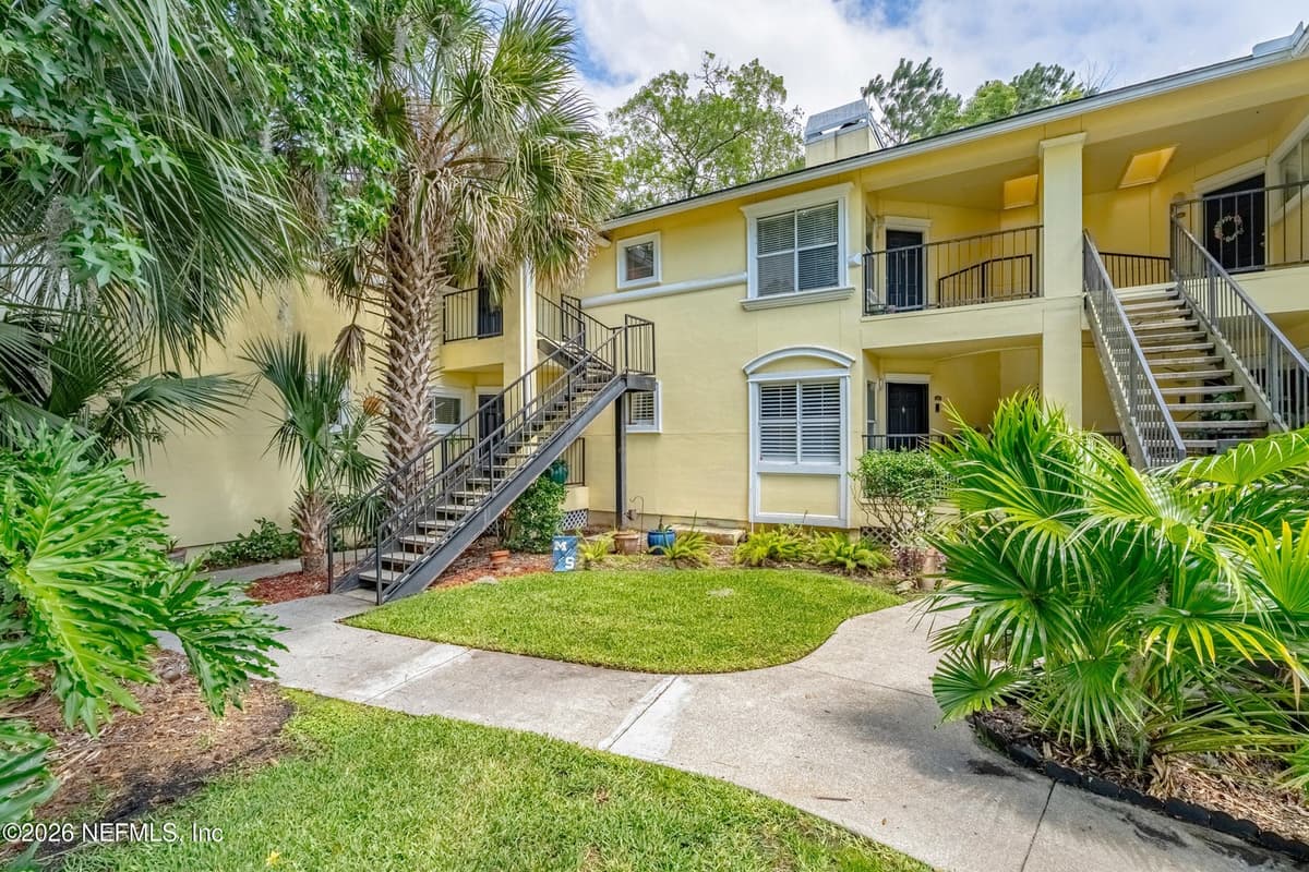 1800 THE GREENS Way 501, Jacksonville Beach, FL 32250, Jacksonville Beach, FL - photo 2